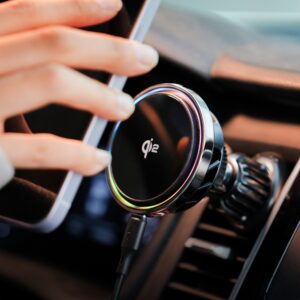 “Qi2 맥세이프 차량용 거치대 냉각 쿨링 펠티어 고속 무선 충전기 파워M 오토” 사용 후기, 최고의 차량용 필수템 인정