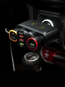 [불스원] 4in1 3구 시거잭 멀티소켓 접이식 차량용충전기, 외출 필수템으로 추천합니다