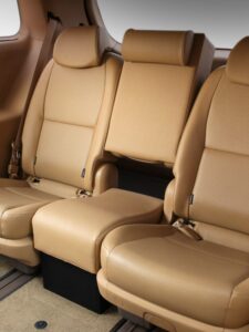 “크레이지몬스터 올뉴 더뉴 카니발 9인승 3열 수납 팔쿠션” 사용 후기 육아 필수템인 이유는?