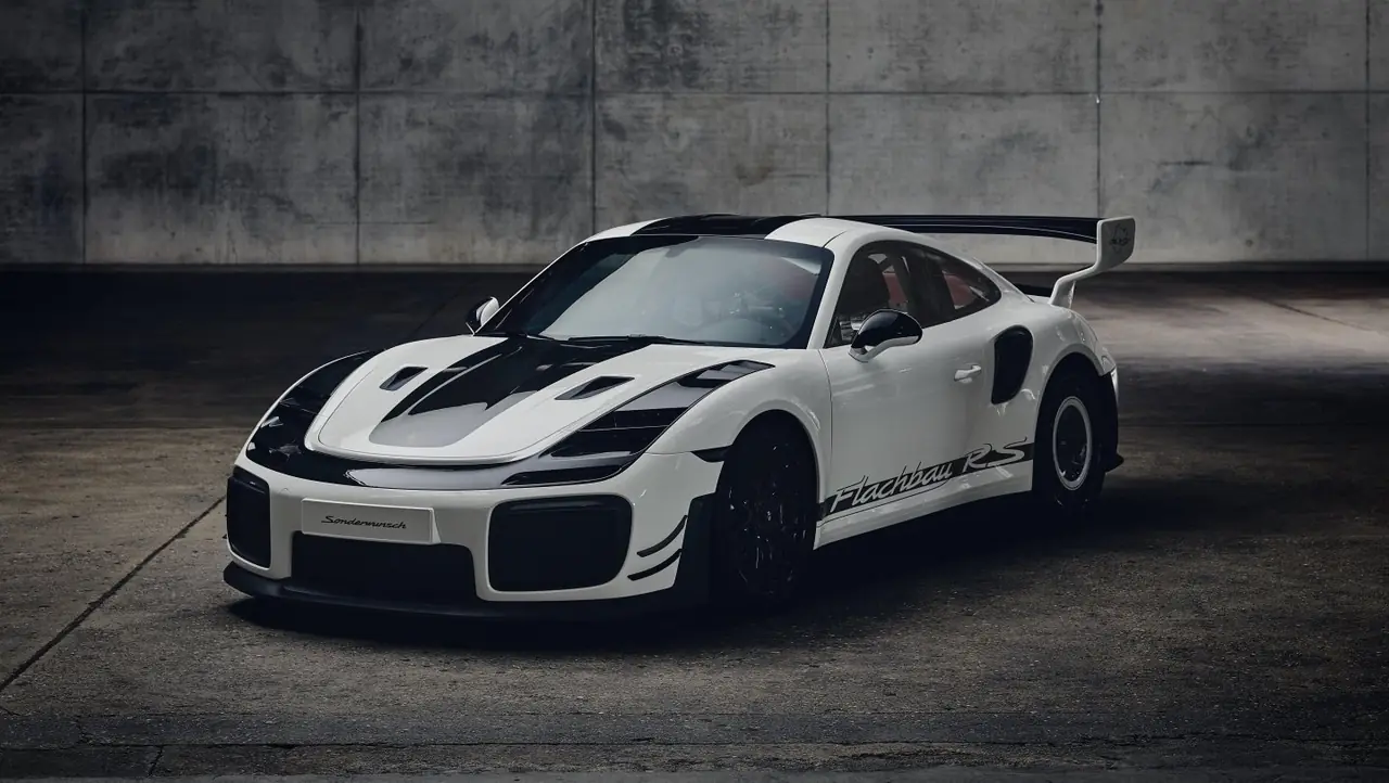 포르쉐 911 GT2 RS 기반 원오프 "플랙바우 RS" / 포르쉐