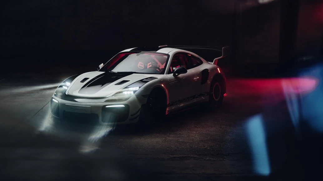 포르쉐 911 GT2 RS 기반 원오프 "플랙바우 RS" / 포르쉐